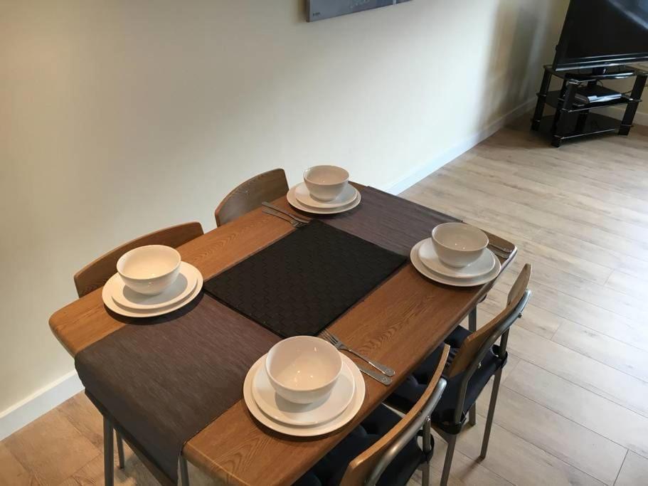 Executive 2 Bed 2 Bath - Free Parking Appartamento Glasgow Esterno foto